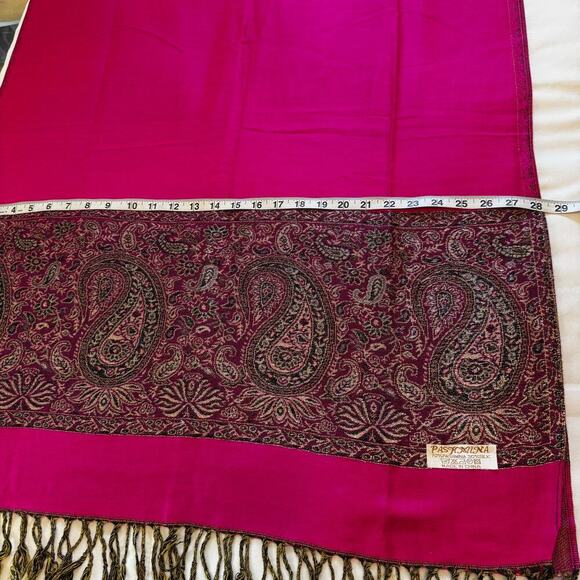 Pashmina Women's Wrap Shawl Scarf 70% Pashmina 30% Silk Magenta Paisley - Picture 10 of 11